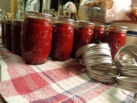 quince jam done